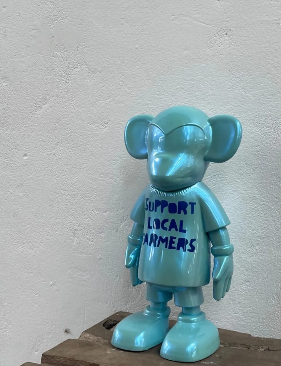 Monkey Millenial Support Local Farmer